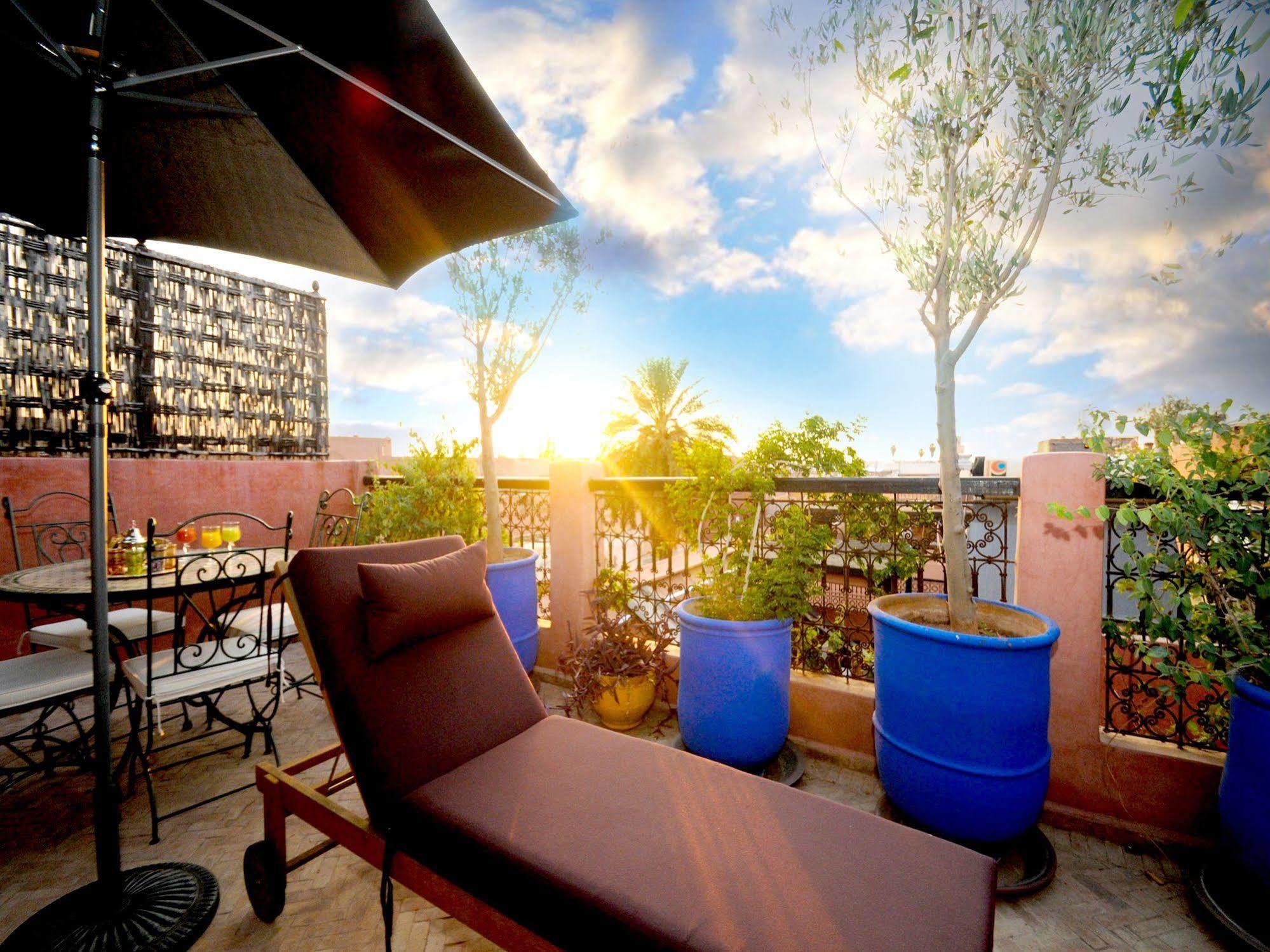 Riad Dar Aby Marrakesh Bagian luar foto