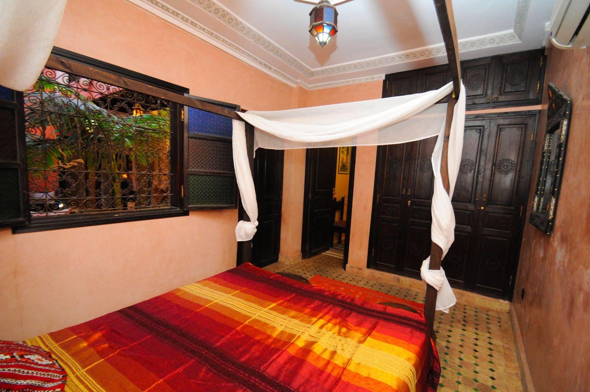 Riad Dar Aby Marrakesh Bagian luar foto
