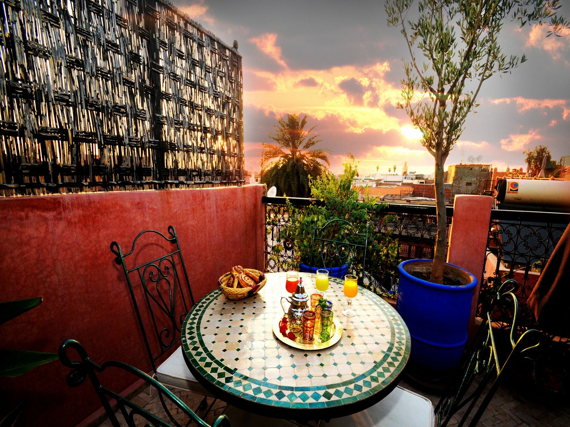Riad Dar Aby Marrakesh Bagian luar foto